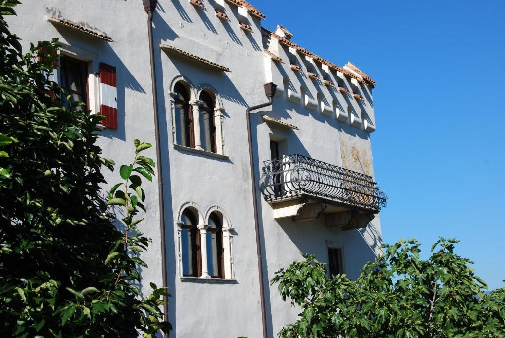 Apartments Schloss Paschbach Appiano Sulla Strada Del Vino Exteriér fotografie
